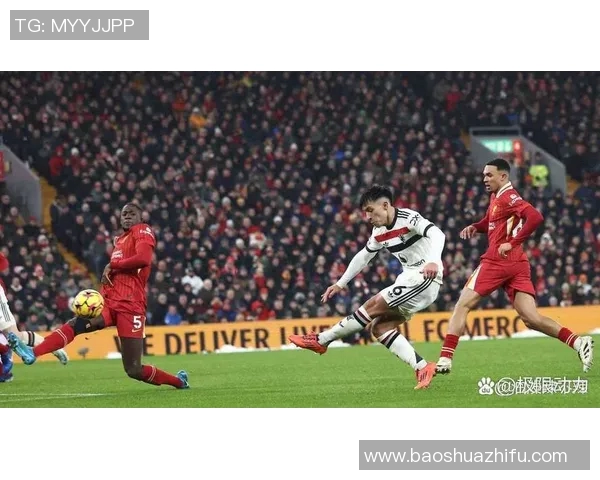 曼联与利物浦2019年英超激战回顾与精彩瞬间分析